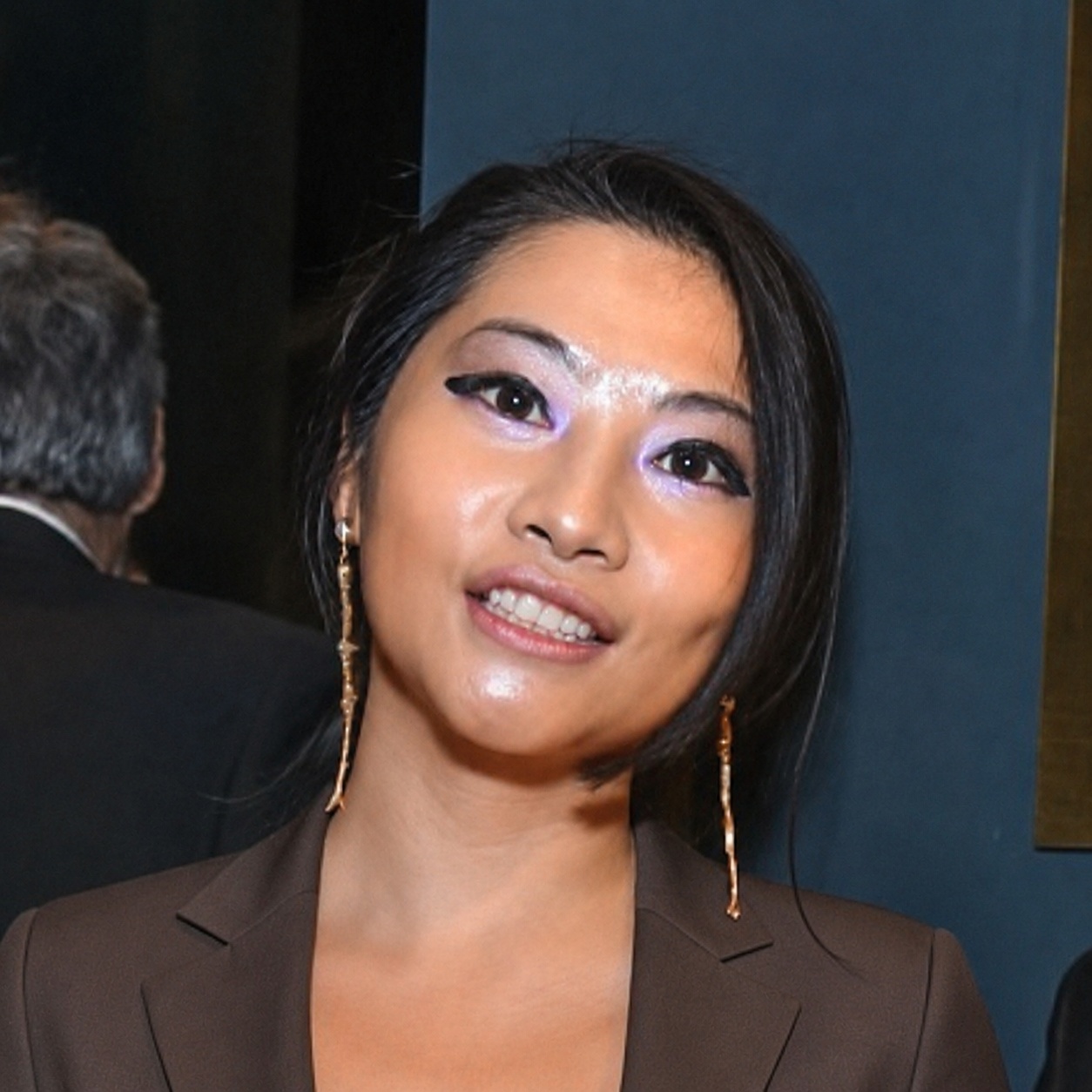 Nanyi Deng